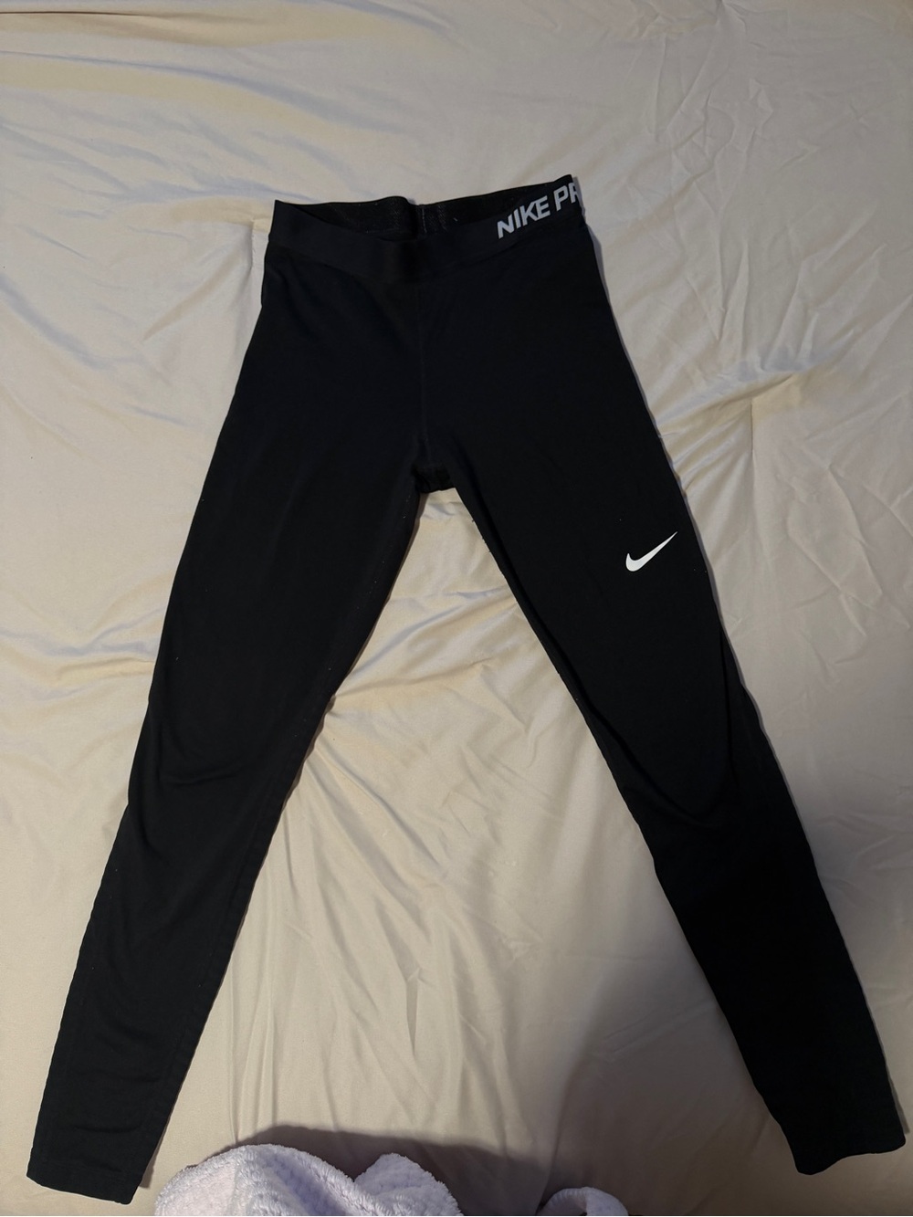 black nike pro leggings